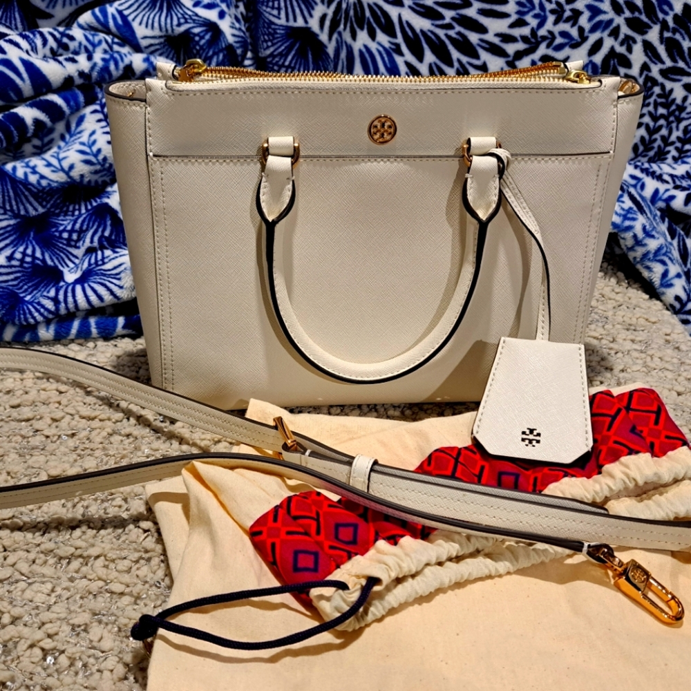 Tory Burch White Medium Tote Bag with zipper side pockets